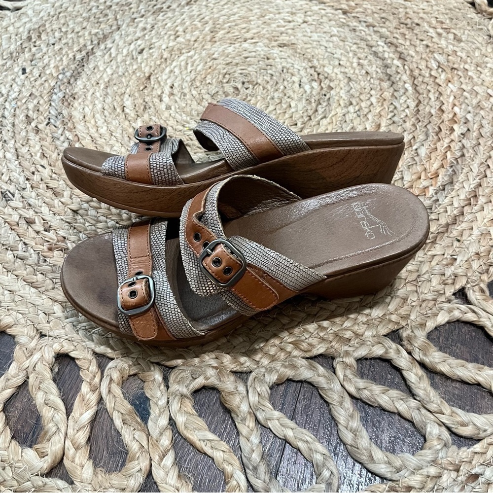 DANSKO JESSIE LIZARD PRINT LEATHER SHOES SANDALS SZ 38 / US 7.5 - 8